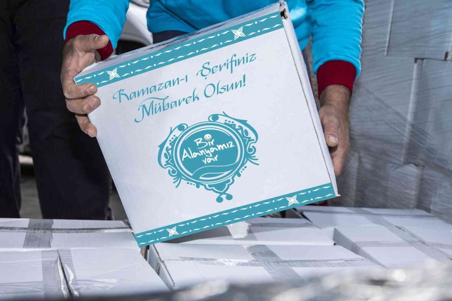 Alanya Belediyesi’nden 4 Bin 500 Haneye Ramazan Kolisi