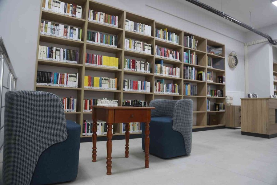 Büyükşehir’den Kütüphaneler Haftası Hediyesi