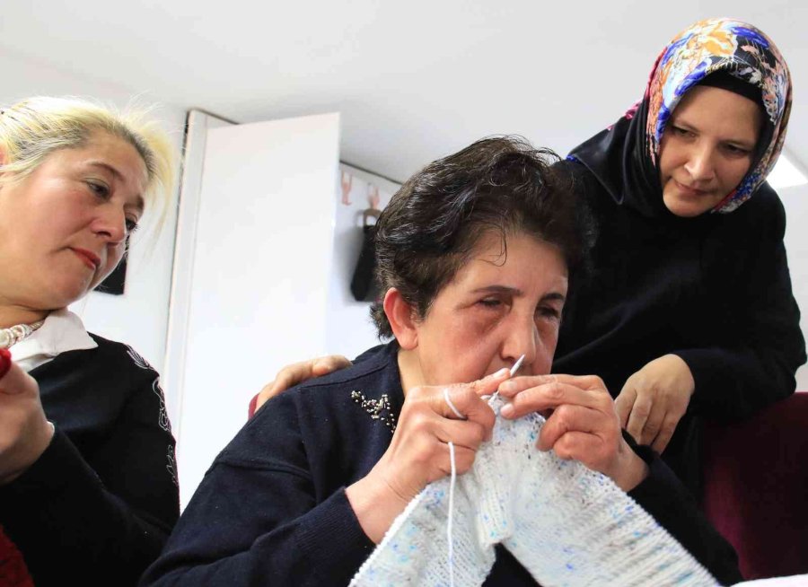 "yaşamak Güzel, Bir Şeyler Öğrenmek Daha Da Güzel"