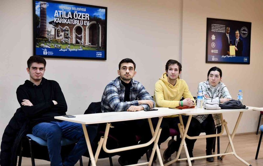 Gençler Tepebaşı’nda Yabancı Dil Öğreniyor