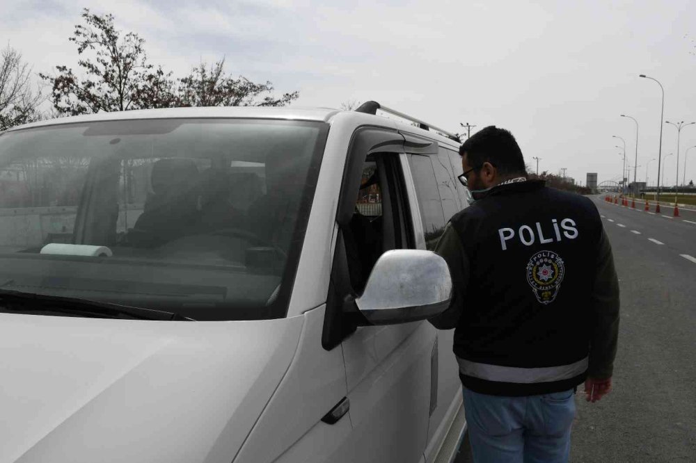 Aksaray’da Helikopter Destekli Trafik Denetimi