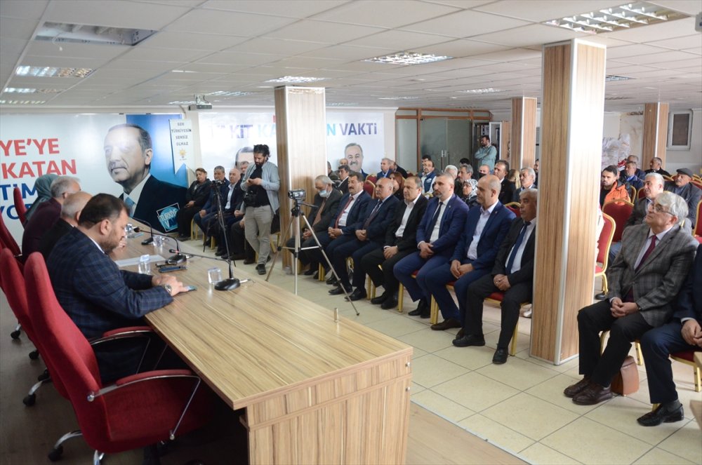 Ak Parti Karaman Merkez İlçe Yönetimi Tanıtım Toplantısı