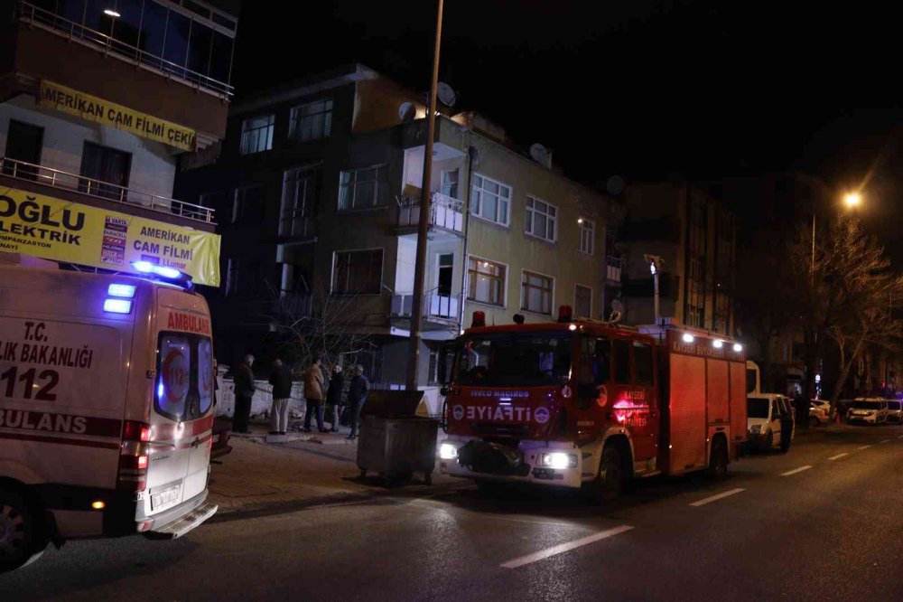 Kayseri’de Feci Yangın: 1 Kişi Hayatını Kaybetti, 3’ü Çocuk 4 Kişi Yaralandı