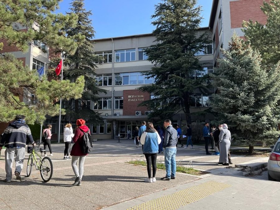Açık Öğretim Fakültesi Sınavları Başladı