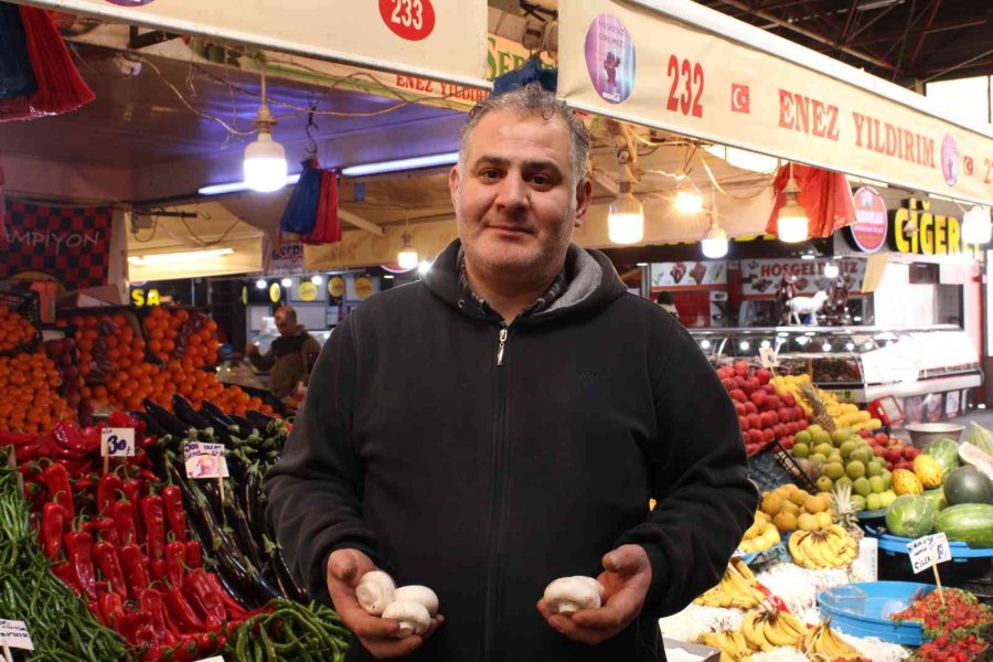 İlk İftar İçin Pazar Tezgâhlarında Hazırlıklar Başladı