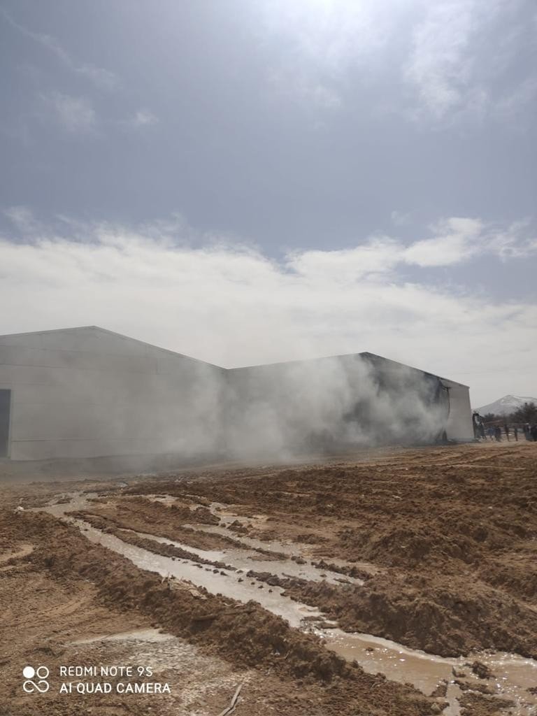 Kaynak Kıvılcımından Çıkan Yangında Fabrika Kül Oldu