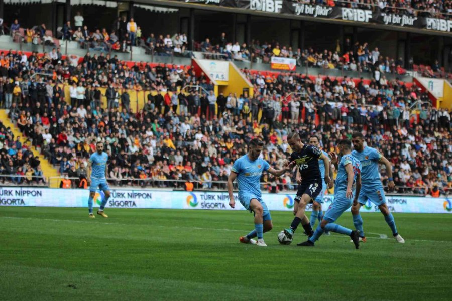 Spor Toto Süper Lig: Kayserispor: 0 - Fenerbahçe: 4 (maç Sonucu)