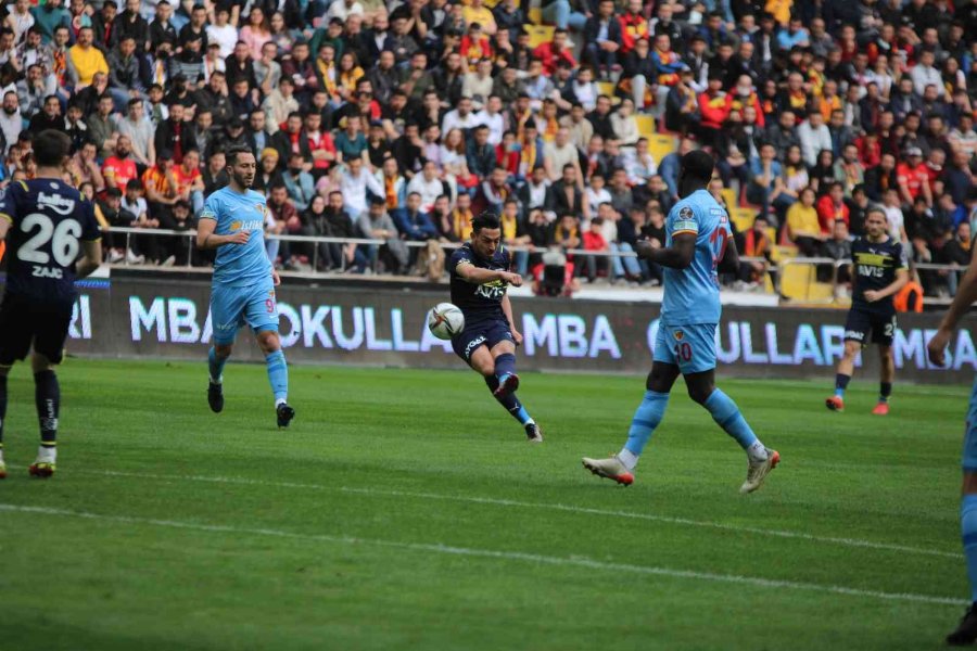 Spor Toto Süper Lig: Kayserispor: 0 - Fenerbahçe: 4 (maç Sonucu)