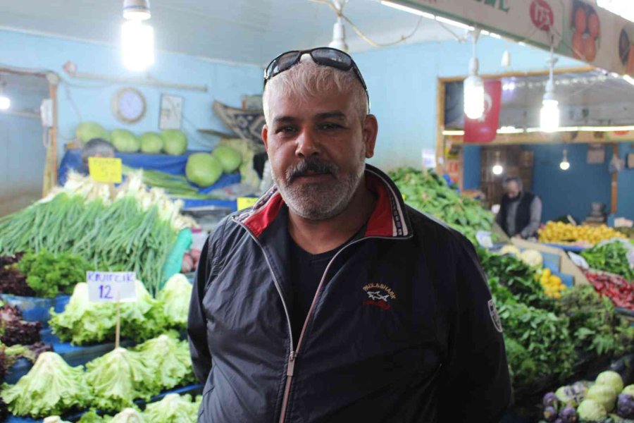 İlk İftar İçin Pazar Tezgâhlarında Hazırlıklar Başladı