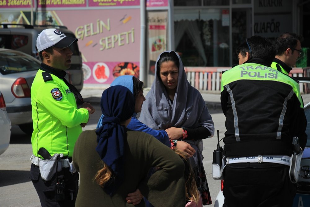 Karaman'da Motosikletin Çarptığı Çocuk Yaralandı