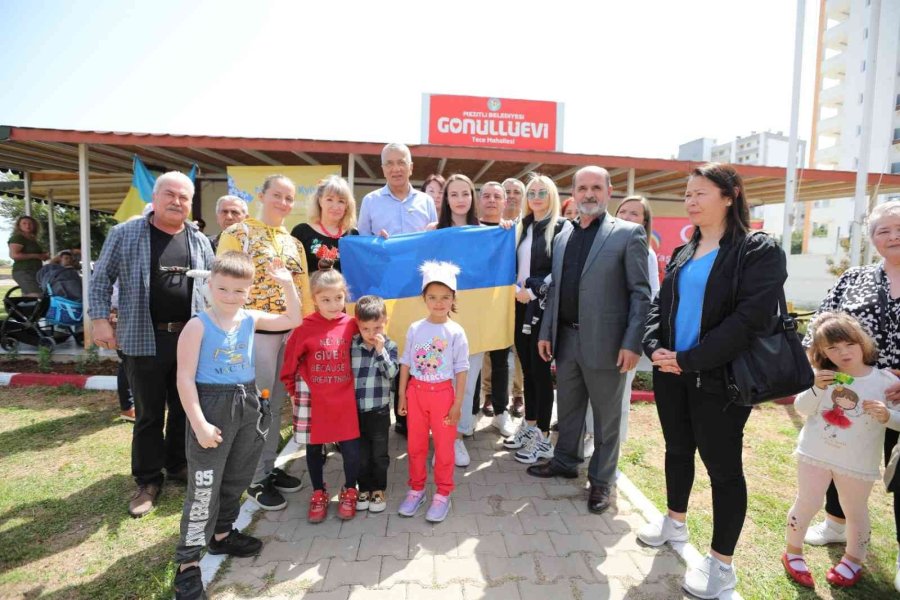 Başkan Tarhan, Ukraynalılar İle Buluştu