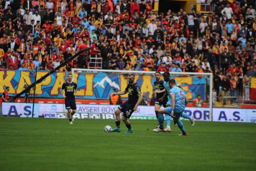 Spor Toto Süper Lig: Kayserispor: 0 - Fenerbahçe: 1 (maç Devam Ediyor)