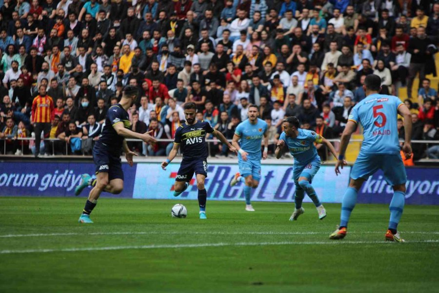 Spor Toto Süper Lig: Kayserispor: 0 - Fenerbahçe: 1 (maç Devam Ediyor)