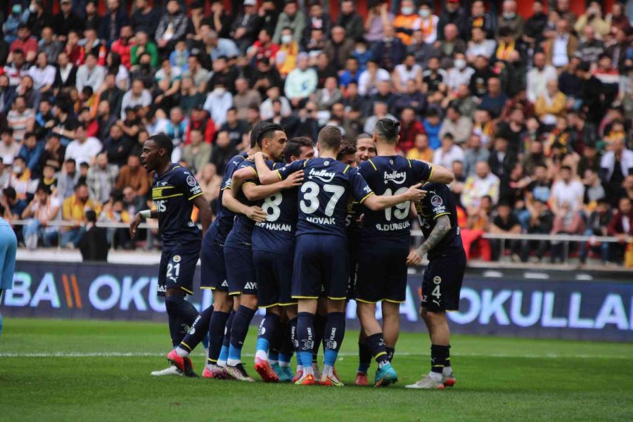 Spor Toto Süper Lig: Kayserispor: 0 - Fenerbahçe: 1 (maç Devam Ediyor)