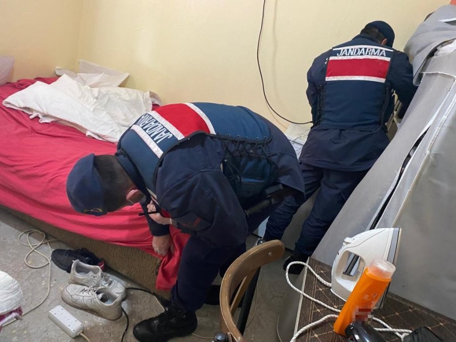 Tefecilik Yaptığı Belirlenen 9 Şüpheli Tutuklandı