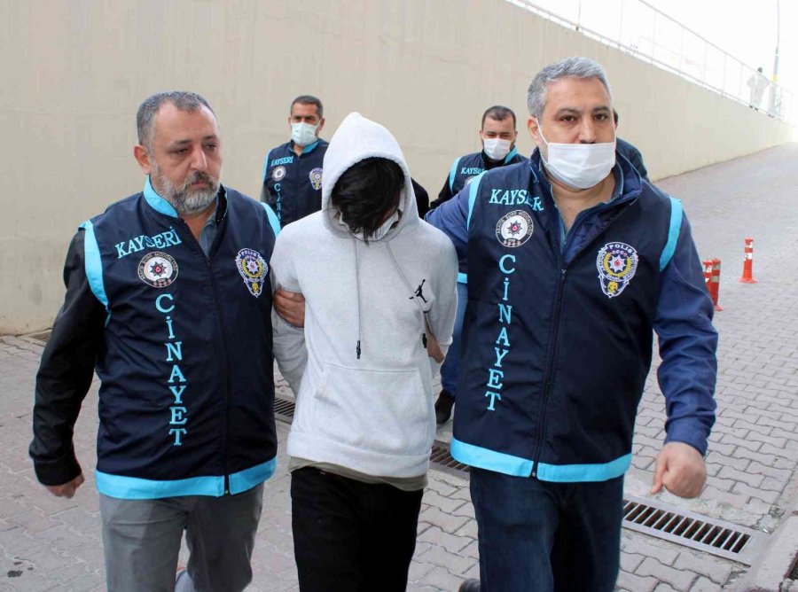 Boğazını Keserek Öldürdükleri Şahsı Yakan Zanlılar Yakalandı