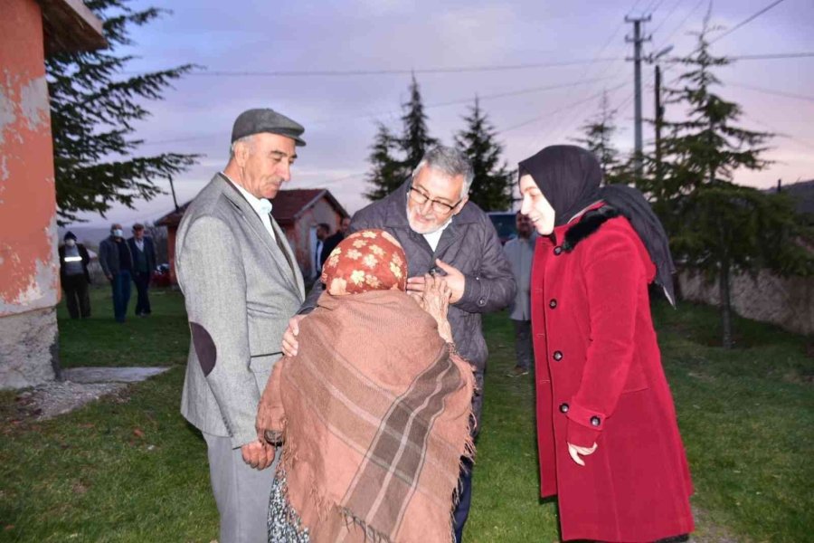 İnönü’de İftar Buluşmaları ’esnemez Mahallesi’ İle Başladı