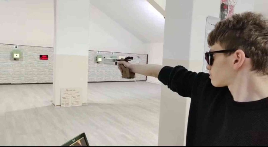 Atıcılık Sporuyla İlgilenen Eskişehirli Öğrenciler, Mersin’de Şampiyon Olmak İstiyor