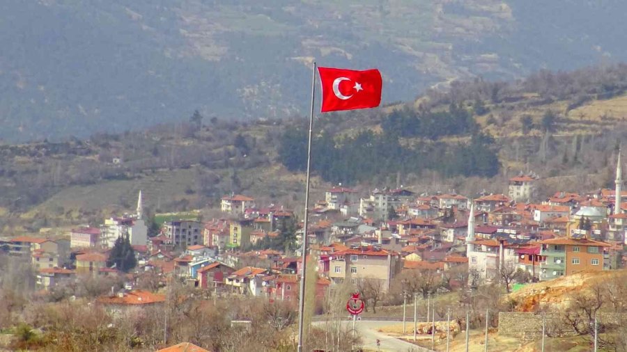 Suyun Tonunu 1 Liradan Kullanıyorlar