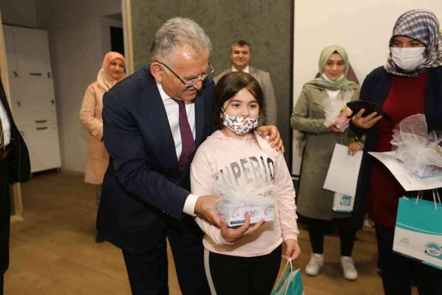 Mutlu Evlilik Akademisi Sertifika Töreni Yapıldı