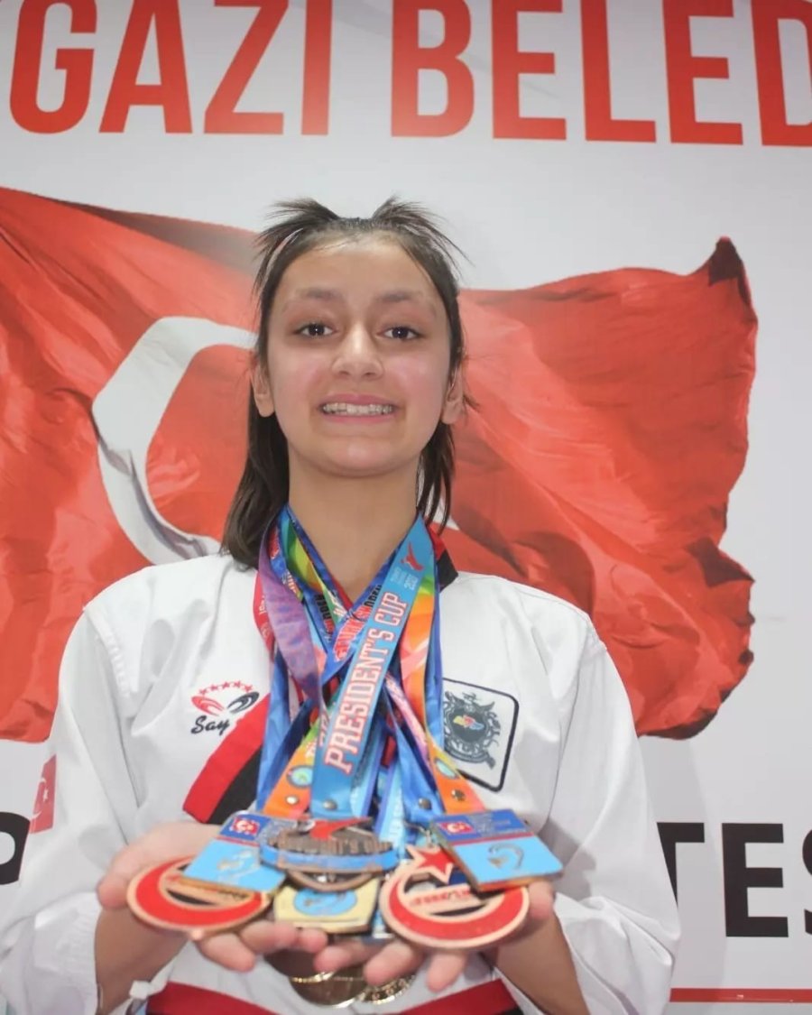 Dudu Gökçe Pumak 5. Kez Türkiye Şampiyonu Oldu