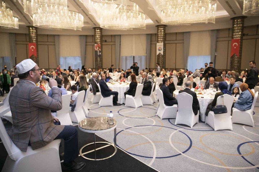 Vali Su, Şehit Yakınları Ve Gazilerle İftarda Buluştu