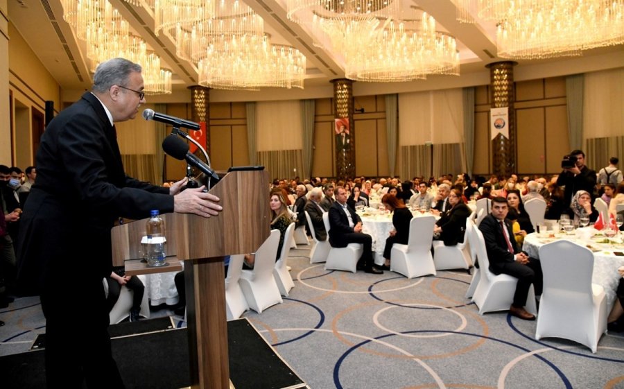 Vali Su, Şehit Yakınları Ve Gazilerle İftarda Buluştu