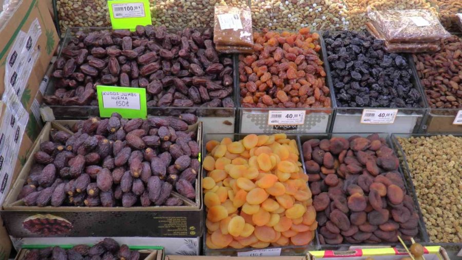 Ramazan Ayı Hurmaya Olan İlgiyi Artırdı