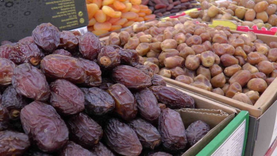 Ramazan Ayı Hurmaya Olan İlgiyi Artırdı