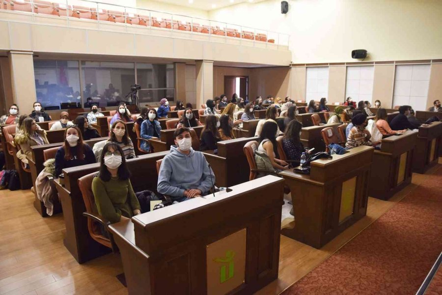 Üniversite Yetkililerinden Tepebaşı’na Ziyaret