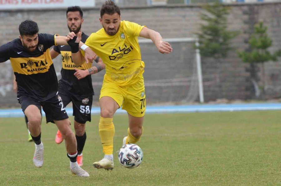 Bölgesel Amatör Lig: Talasgücü Belediyespor: 5 - Ürgüpspor: 0