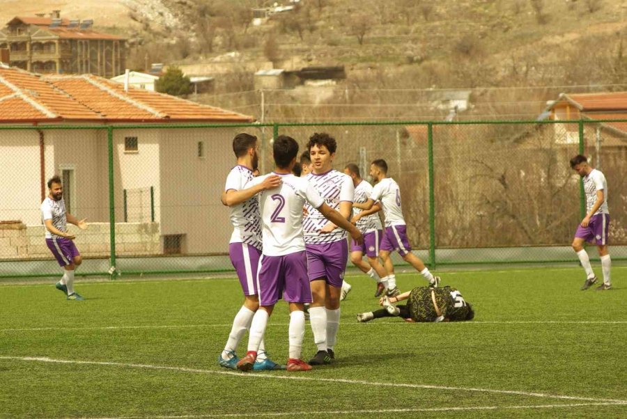 Kayseri 1.amatör Küme: Kocasinan Yemlihaspor: 3 - Anayurt Finalspor: 1