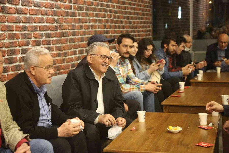 Başkan Büyükkılıç, Eşi İle Birlikte Şehit Ve Gazi Yakınlarıyla Bir Araya Geldi