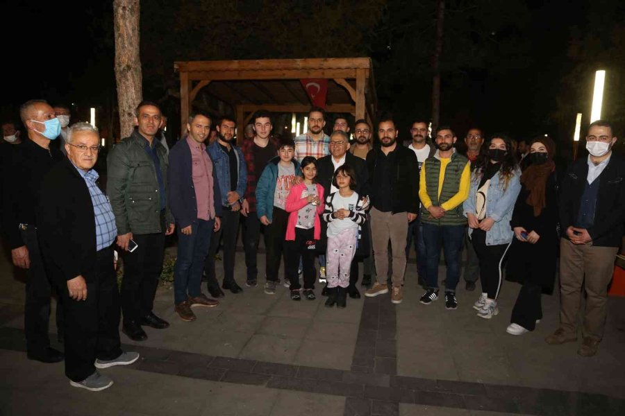 Başkan Büyükkılıç, Eşi İle Birlikte Şehit Ve Gazi Yakınlarıyla Bir Araya Geldi