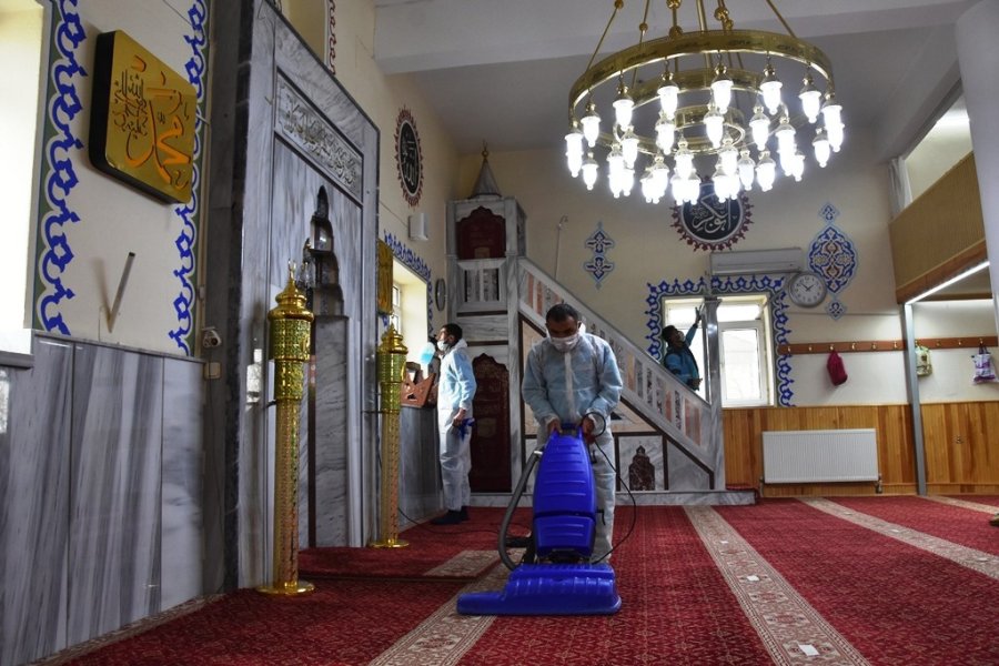 Kocasinan’da Camiler, Ramazan Ayında Da Gül Kokuyor