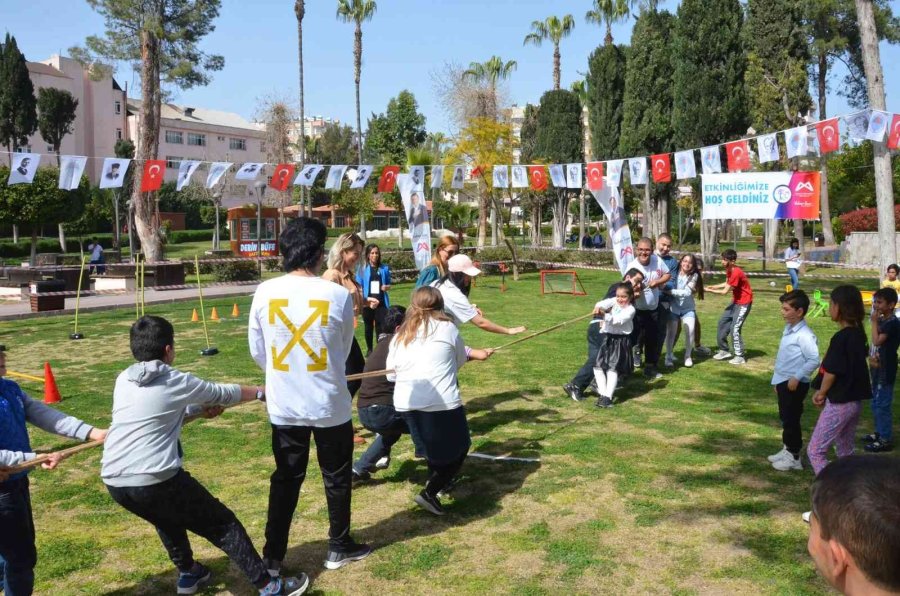 Özel Çocuklar, Doyasıyla Eğlendi