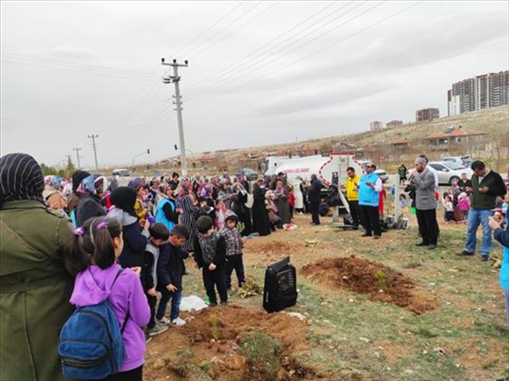 Karaman'da "Fidanımla Büyüyorum" Etkinliği Yapıldı