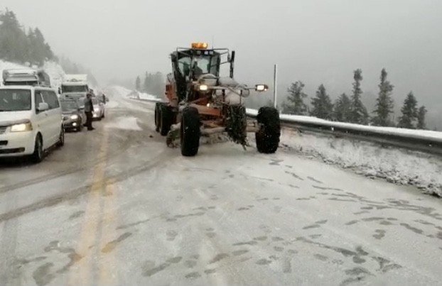 Konya Antalya Yolunda Kar Yağışı