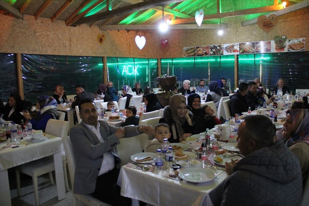 Yalıhüyük'te, Emniyet Mensuplarıyla İftar Programı