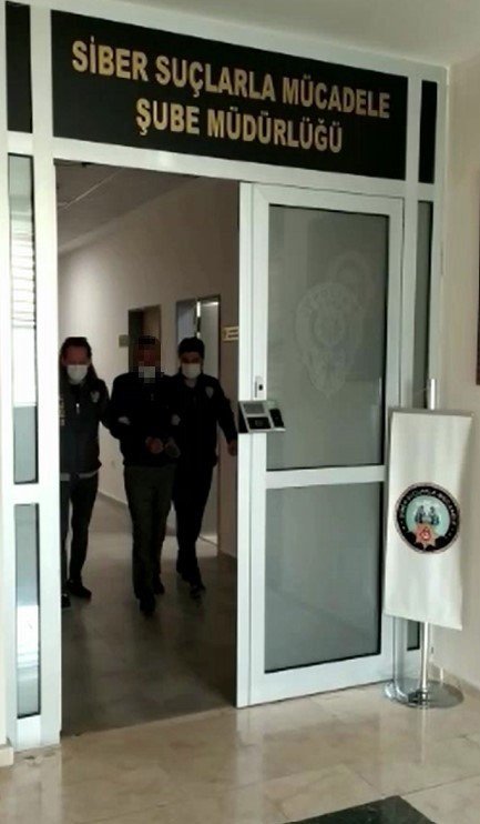 Antalya'da Sosyal Medyada Çocuk Pornosuna Geçit Yok