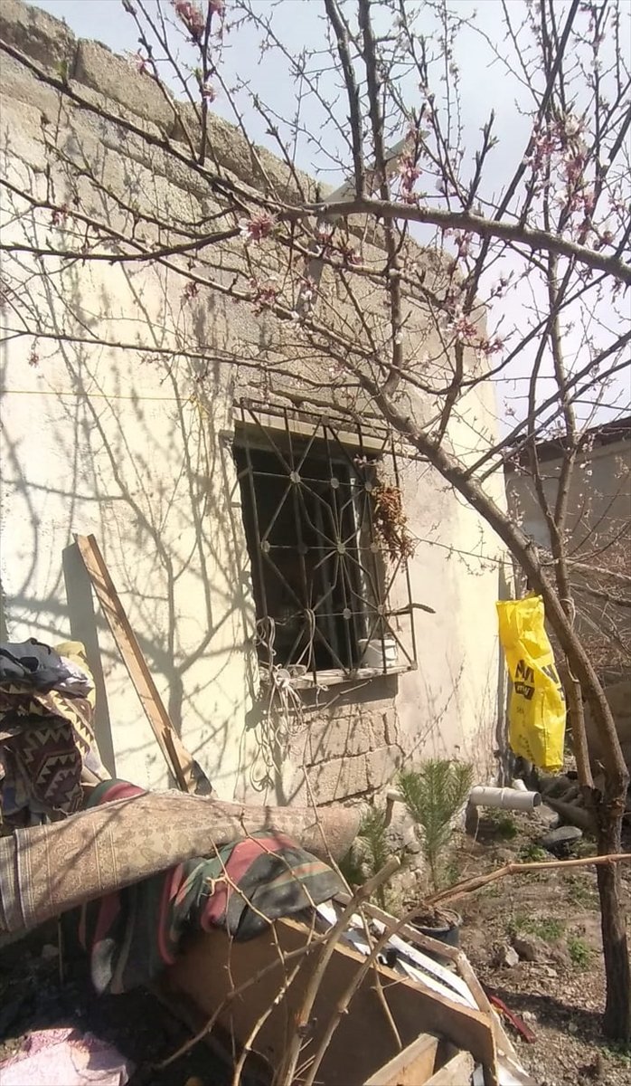 Kayseri'de Yağ Yerine Benzin Dökülünce Yemek Kabus Oldu