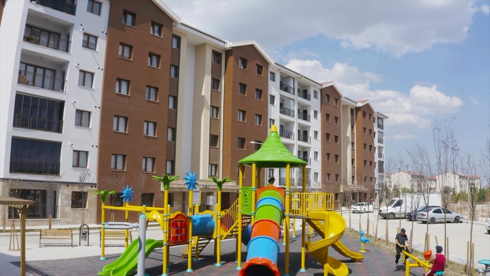 TOKİ'nin 19 Nisan'da Sona Erecek İndirim Kampanyasından 14 Bin 575 Kişi Yararlandı