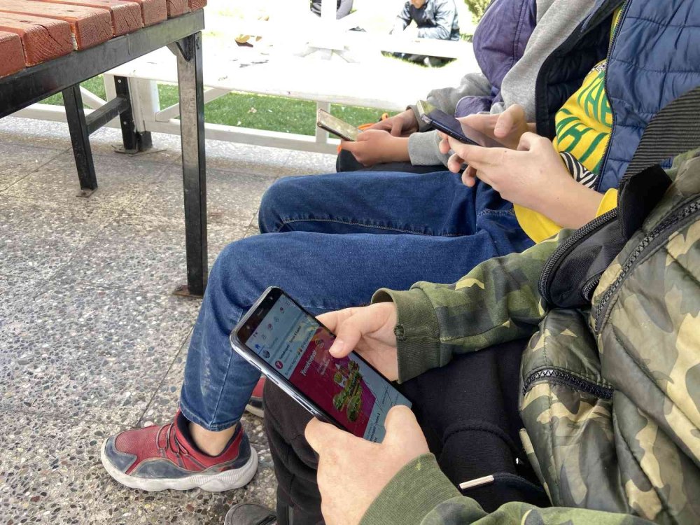 Aileler Dikkat! Çocuklara Karşı Siber Zorbalık Arttı