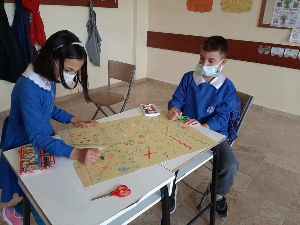 Eskil İlçesinde Etwinning Projesiyle Öğrenciler Kültürel Mirası Öğreniyor