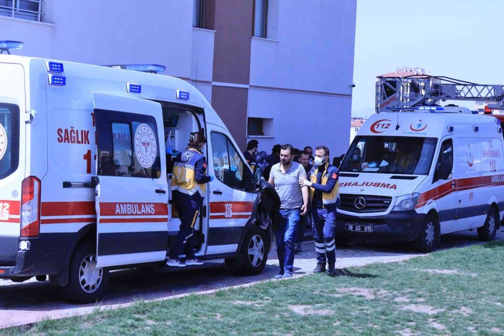 Afacanlar Binayı Birbirine Kattı