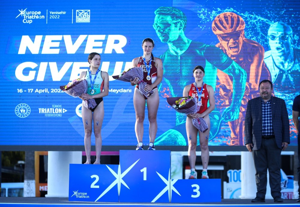 Avrupa Triatlon Kupası İlk Gün Yarışları Tamamlandı