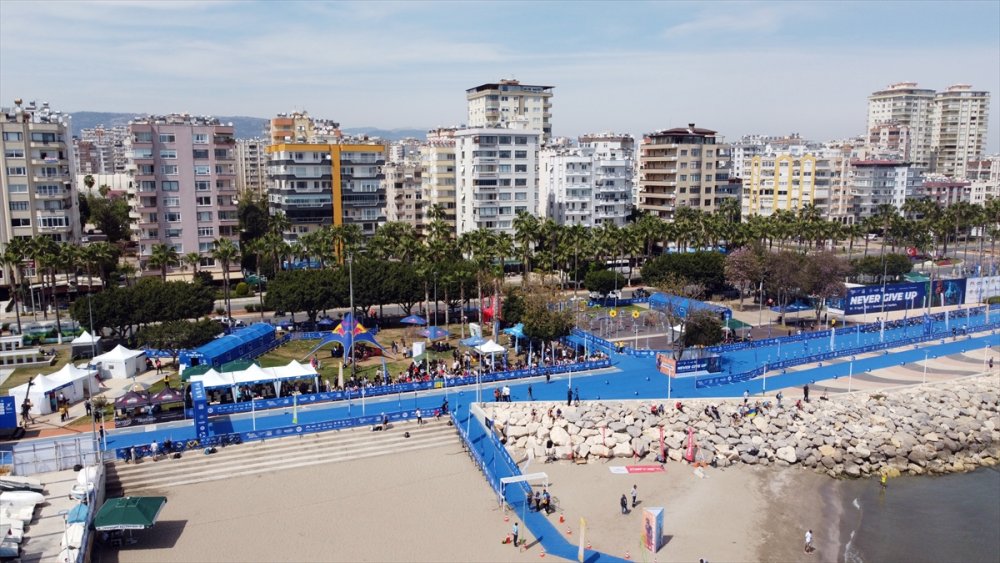 Avrupa Triatlon Kupası İlk Gün Yarışları Tamamlandı
