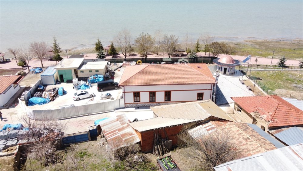 Hüyük'te Tarihi Camide İbadet Heyecanı