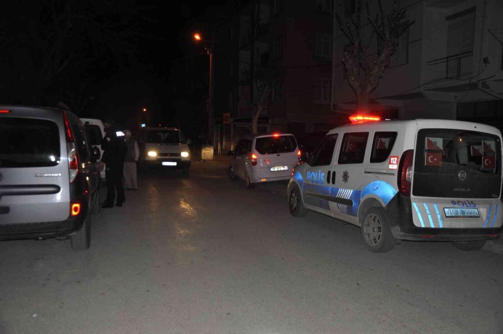 Yaşlı Kadın Torunu Tarafından Odasında Ölü Bulundu