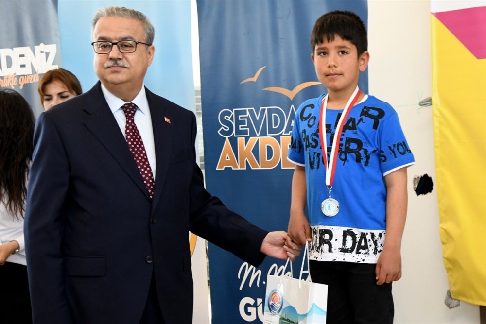 Mersin'de Akıl Ve Zeka Oyunları Turnuvasında Ödüller Sahiplerini Buldu